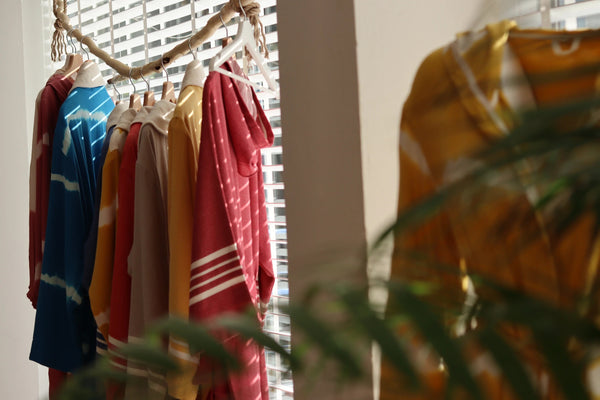 Terry Cloth Vs. Cotton: Which Bathrobe Will You Choose?