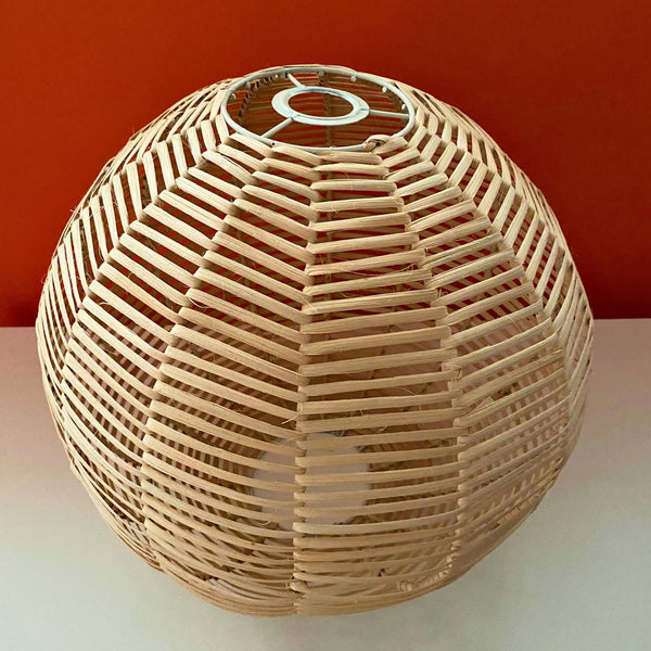 El Yapımı Bambu Küre Sarkıt